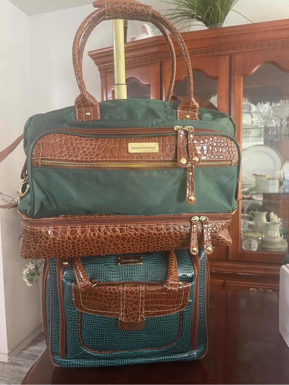 Samantha Brown Green and Brown Travel under seat carry on and Tote Bag